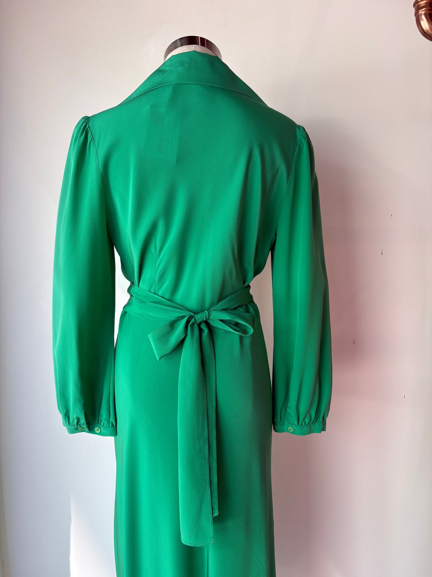 Scanlan Theodore Silk Dress ~ size 8