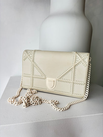 Christian Dior 'Diorama' Wallet on Chain