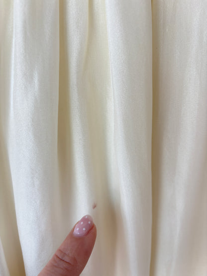 Flannel cream silk skirt ~ size 1 (au 8-10)