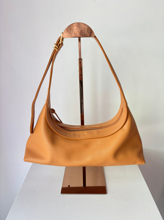 Oroton 'Cinder' baguette handbag
