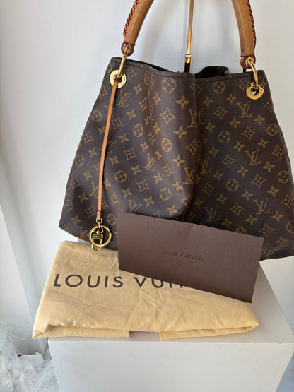 Louis Vuitton 'Artsy' Tote