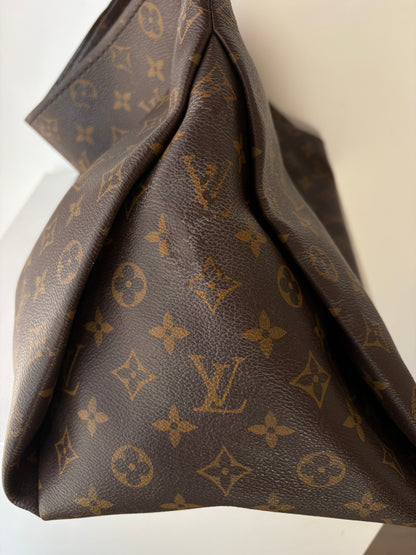 Louis Vuitton 'Artsy' Tote