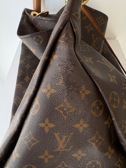 Louis Vuitton 'Artsy' Tote