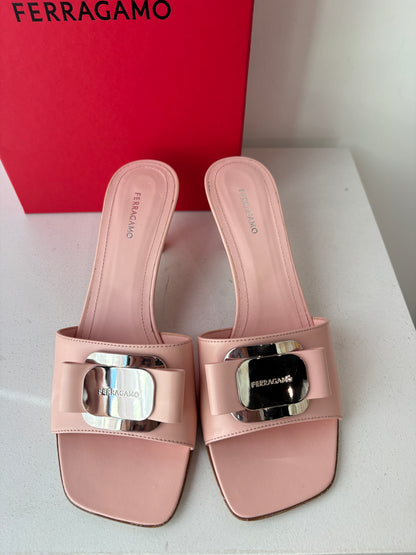 Ferragamo 'Zelie' heels ~ size 6.5