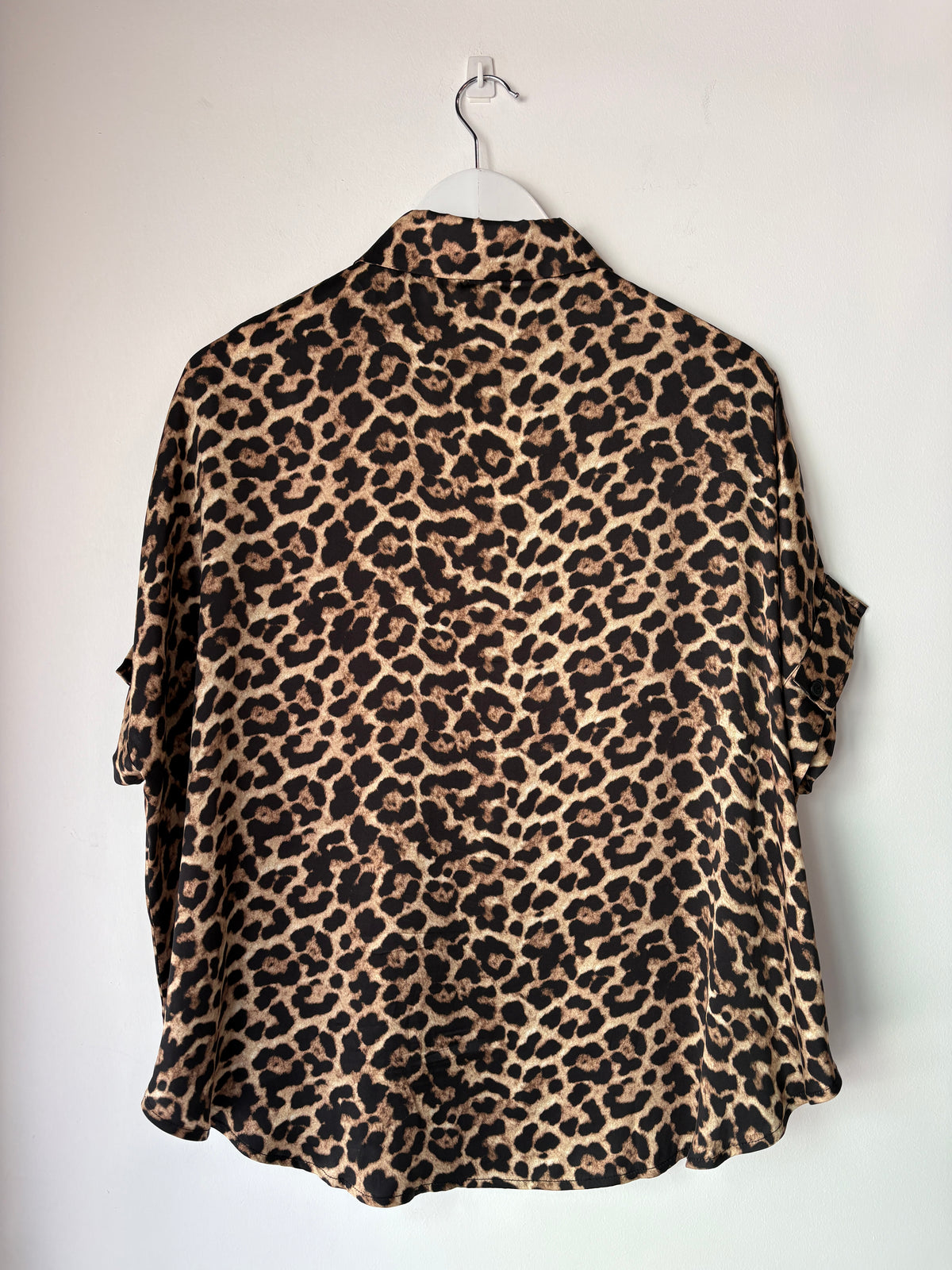 Amare ‘Harper’ shirt ~ size 8