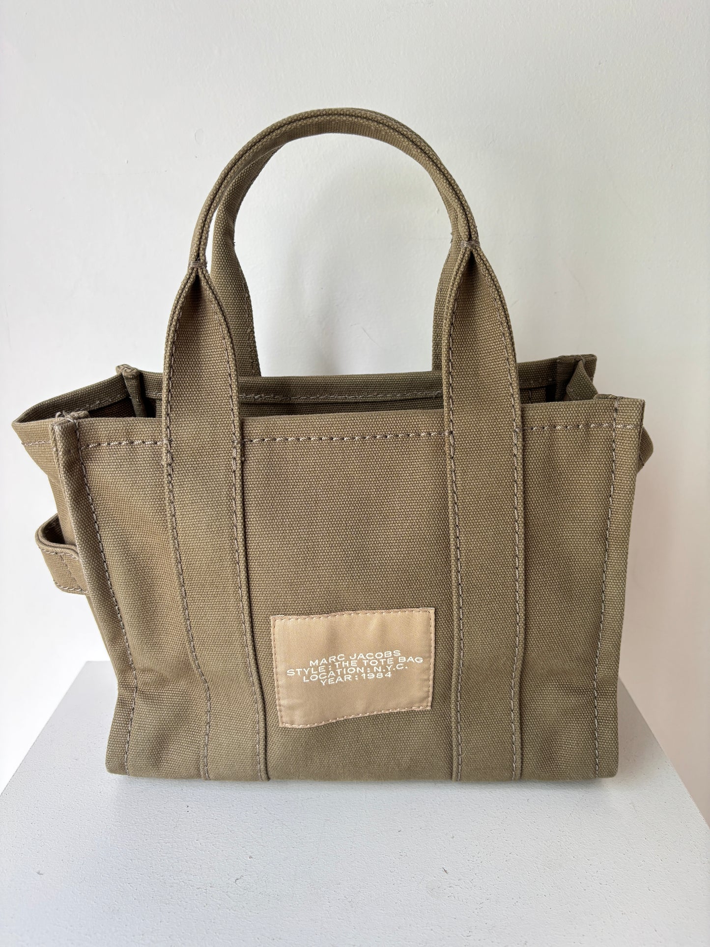 Marc Jacobs 'The Tote Bag' ~ Mini