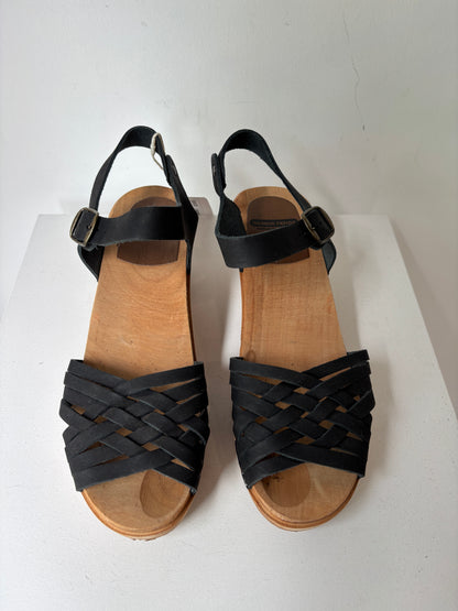 Nordic Fusion Clogs ~ size 41