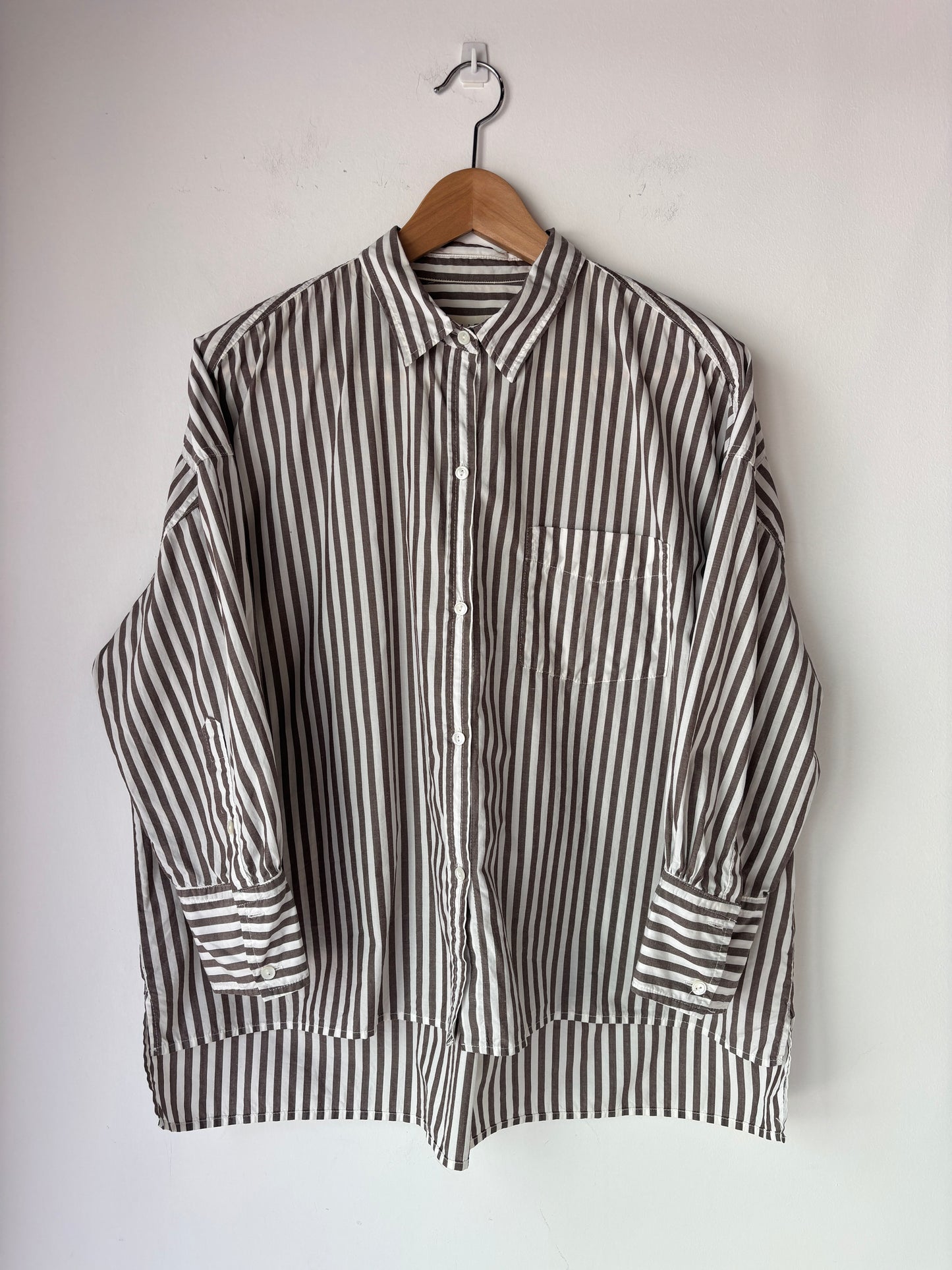 Nili Lotan Stripe Shirt ~ size Large