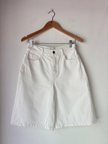 Blanca 'Velo' Shorts ~ size Medium