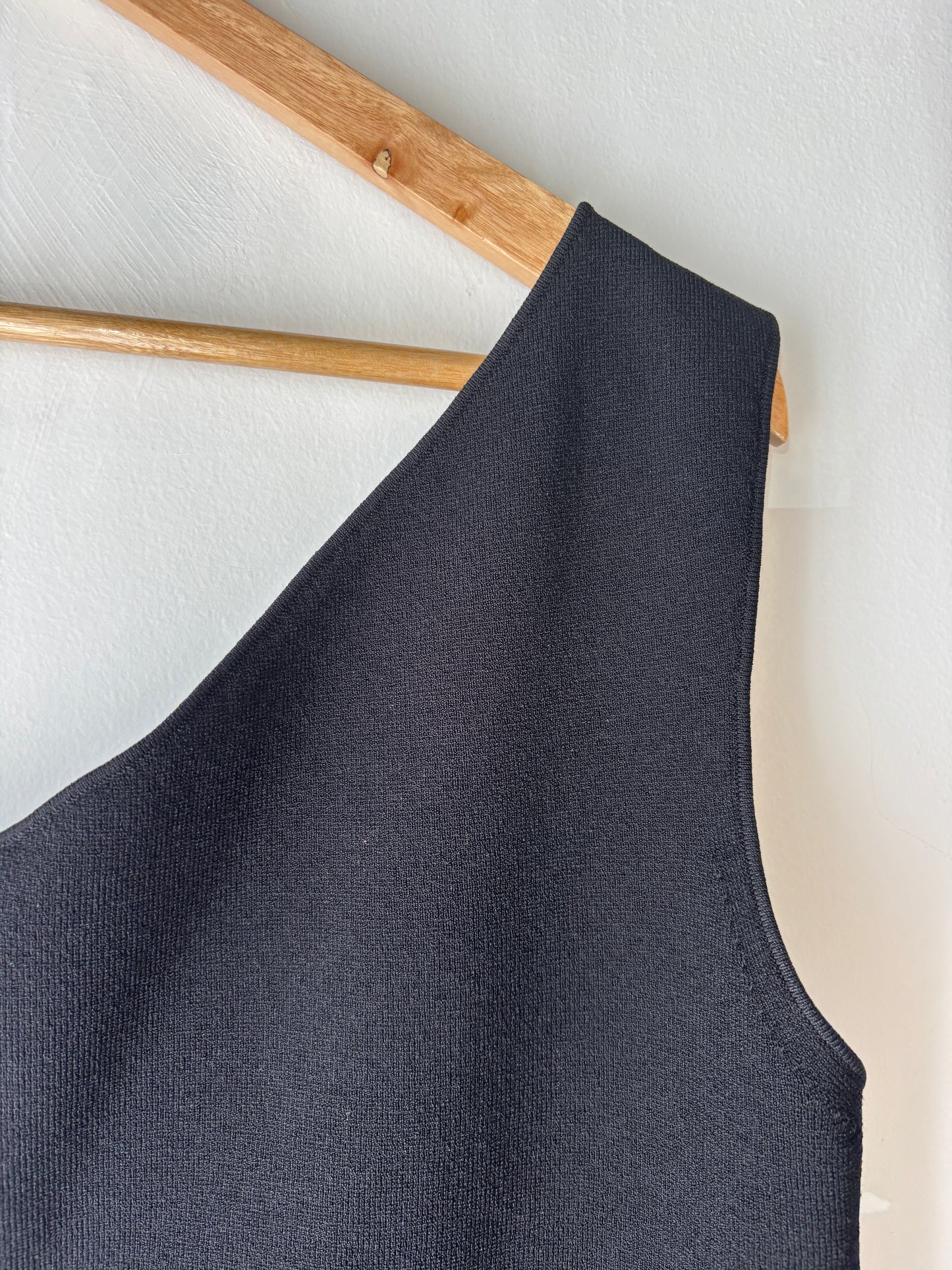 Vince one sleeve top - size Medium