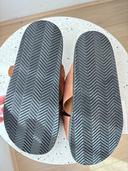 Alias Mae ‘Parisa’ Slides ~ size 39