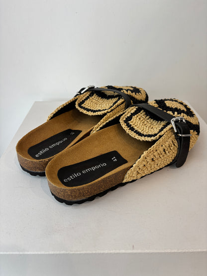 Estilo Emporio Clogs ~ size 41