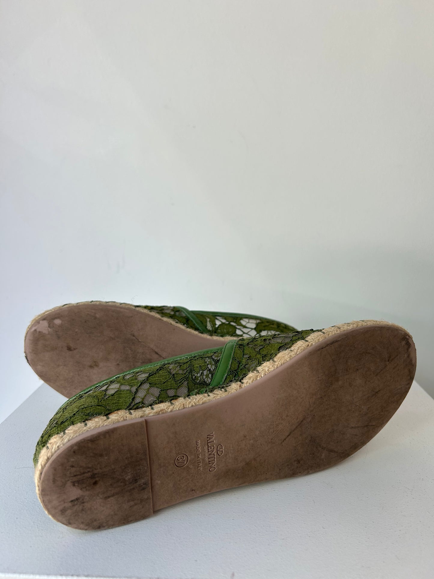 Valentino Lace Espadrilles ~ size 37