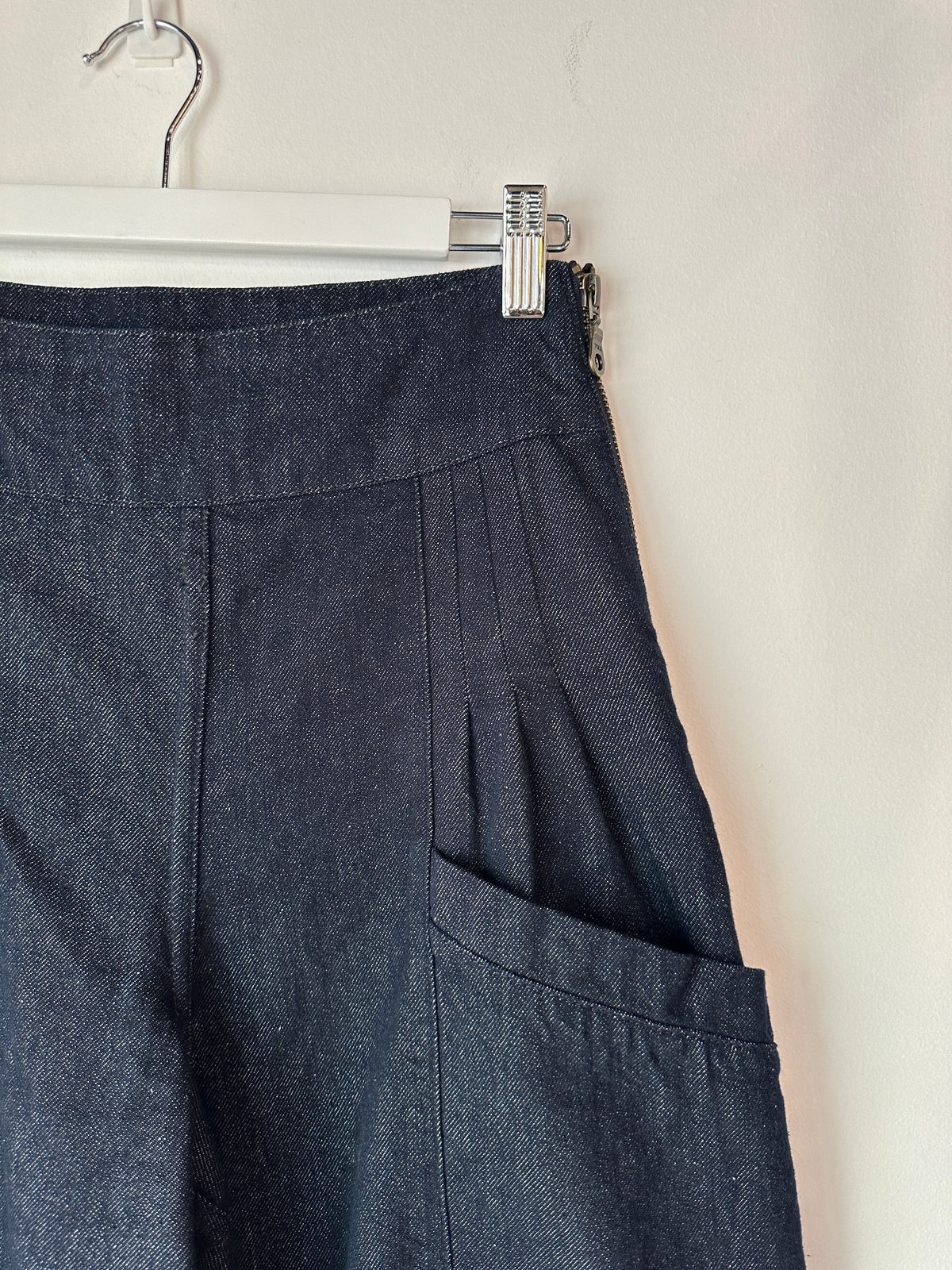 Flannel Pleated Jeans ~ size 0 (au 8)