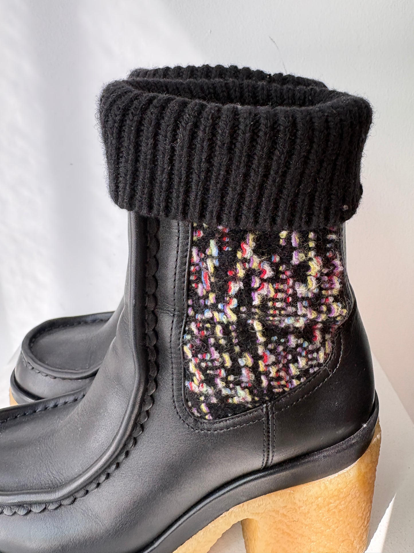 Chloe 'Jamie' Boots ~ size 37