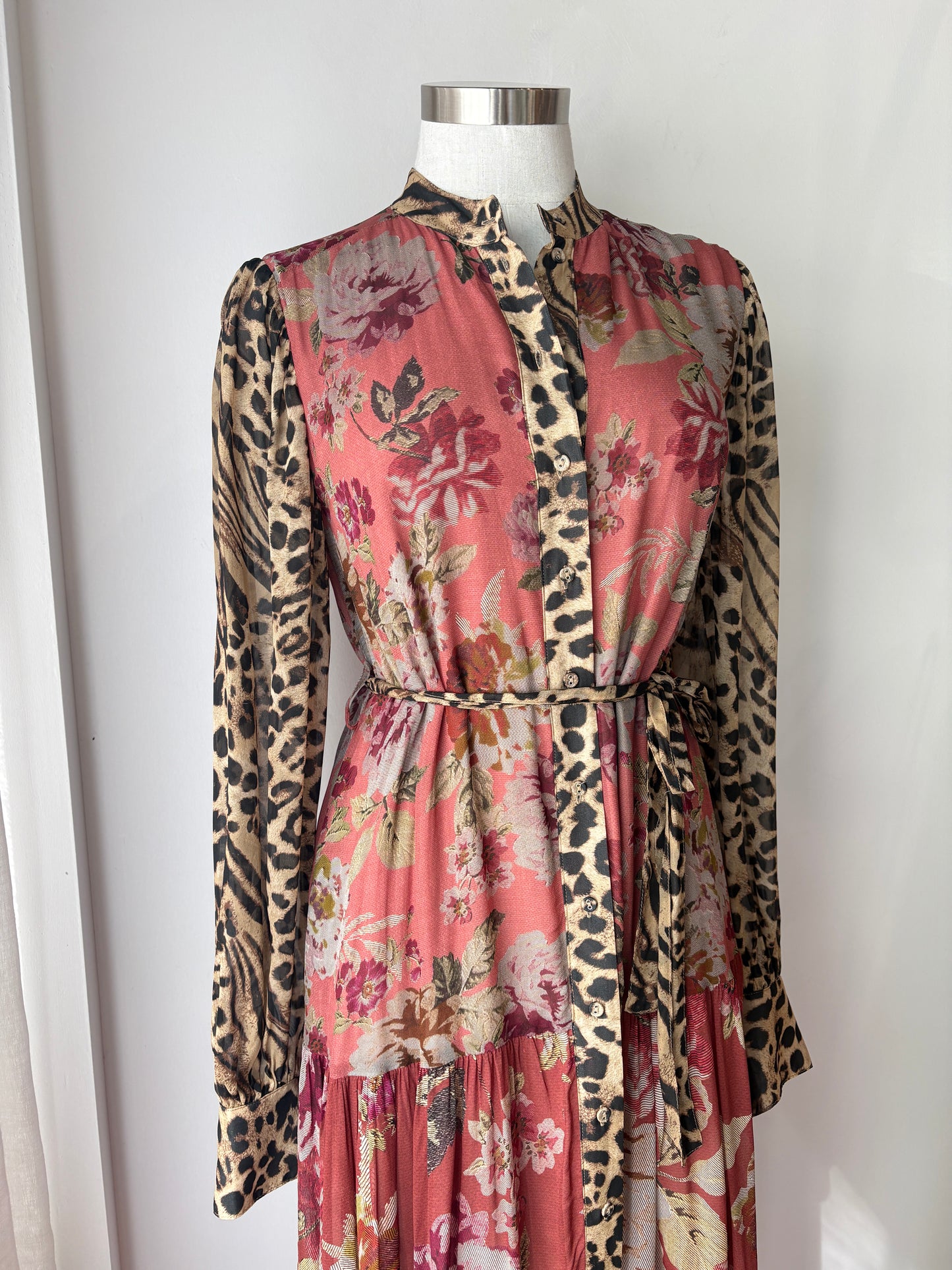 Kachel Maxi Dress ~ size 8