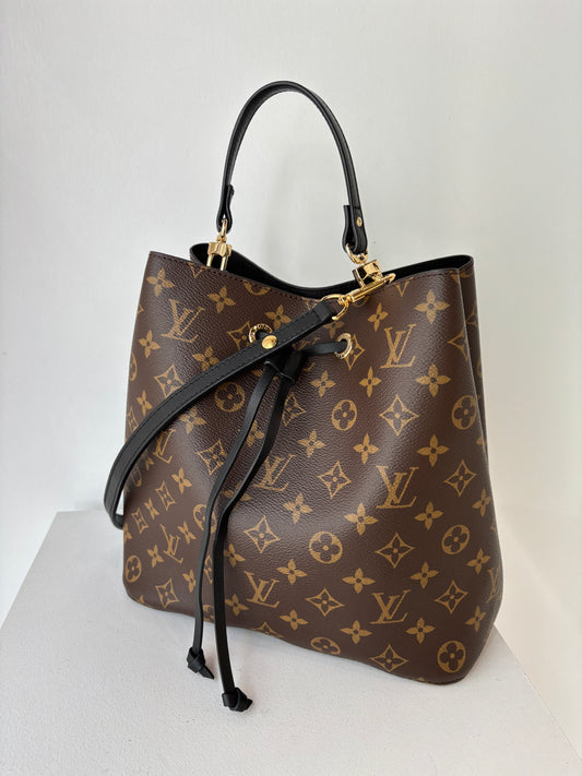 Louis Vuitton 'NeoNoe' monogram bucket bag