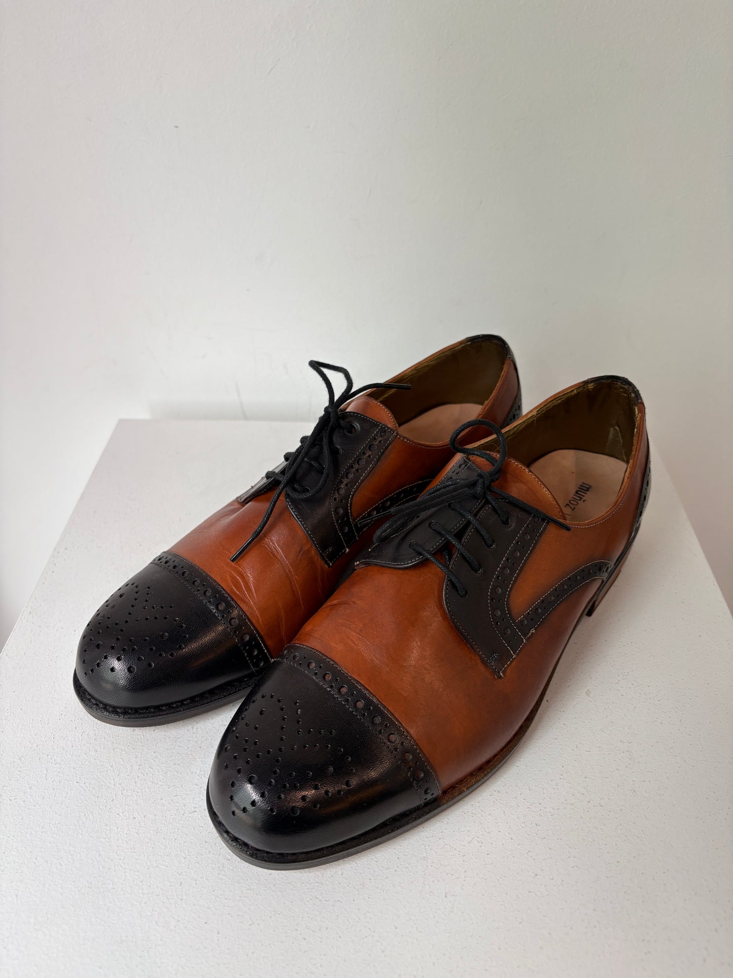 Munoz Vrandecic Brogues ~ size 39