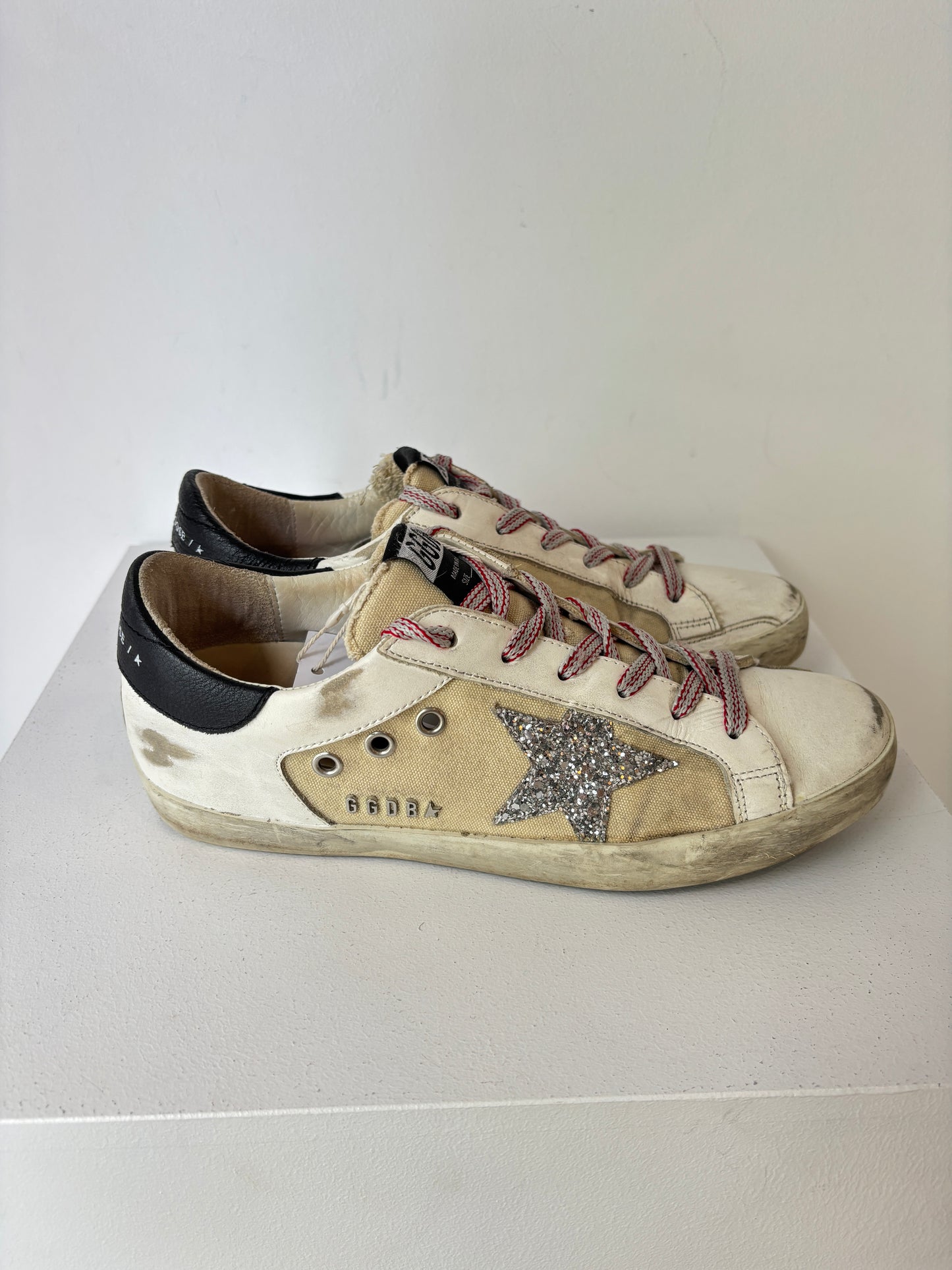 Golden Goose 'Superstar' sneakers ~ size 38