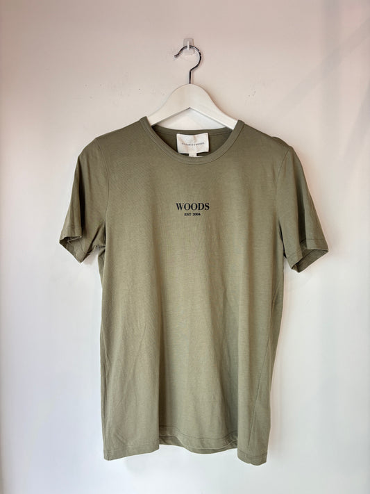 Viktoria & Woods t-shirt ~ size 0 (au 6)