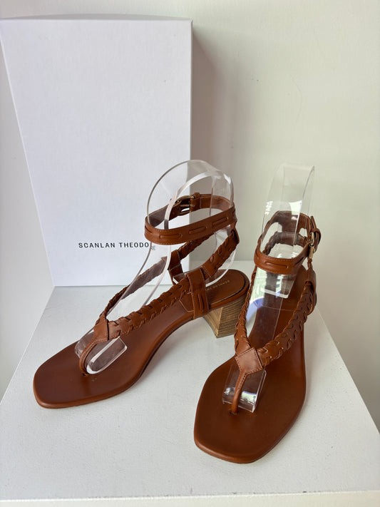 Scanlan Theodore "Lashed' heels ~ size 39