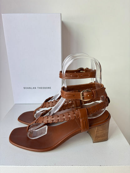Scanlan Theodore "Lashed' heels ~ size 39