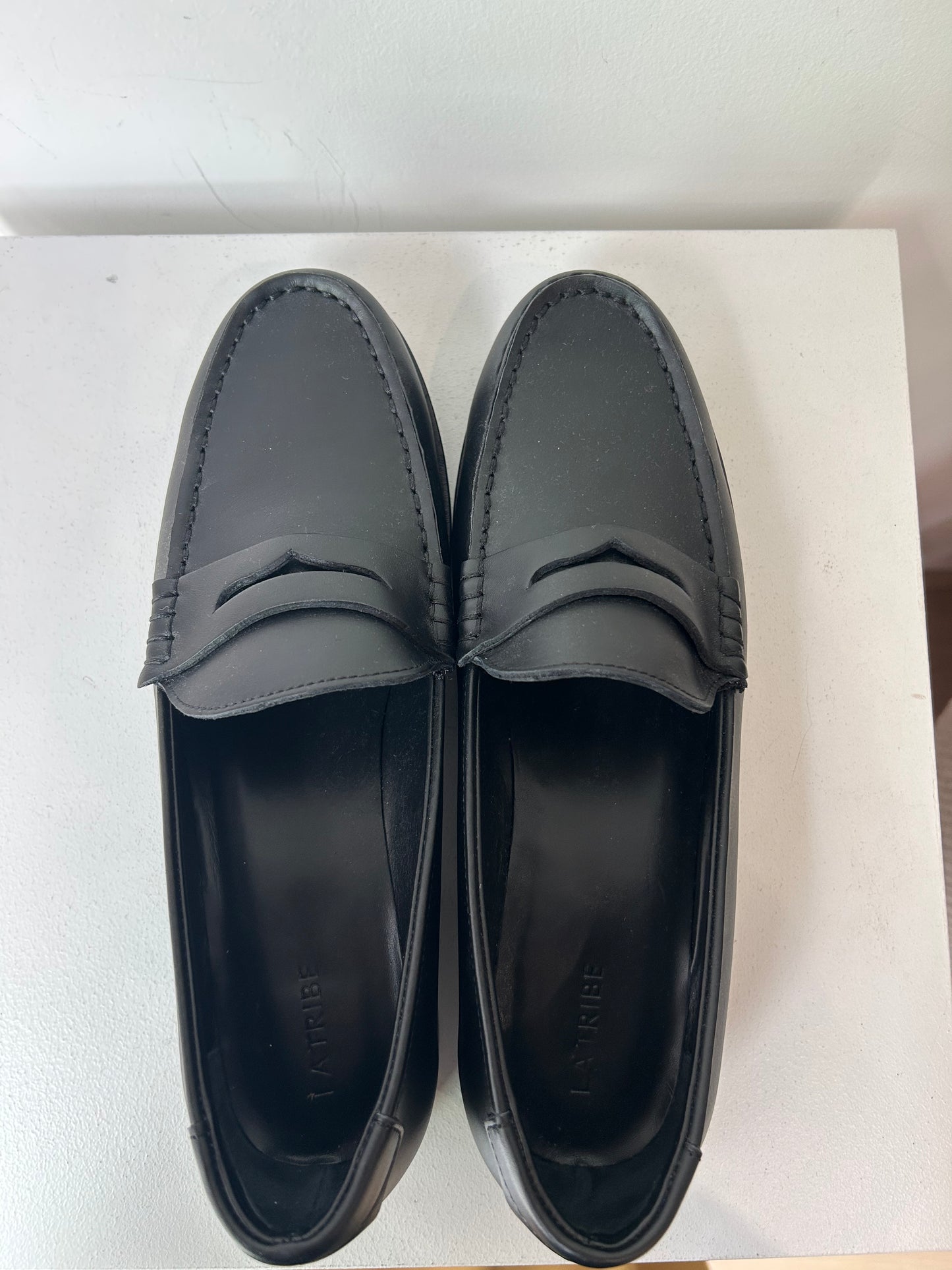 LA Tribe 'Classic' Loafer ~ size 41