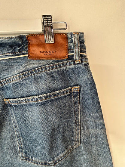 Moussy Vintage Straight Leg Jeans ~ size 30