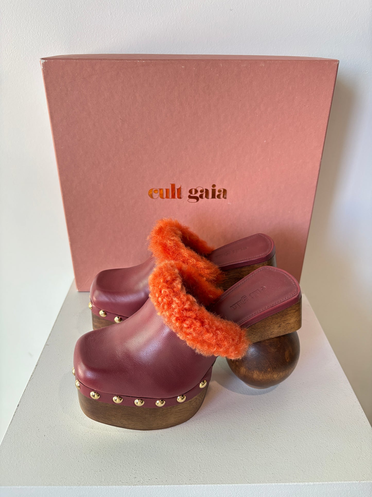 Cult Gaia 'Maude' Mules ~ size 36.5