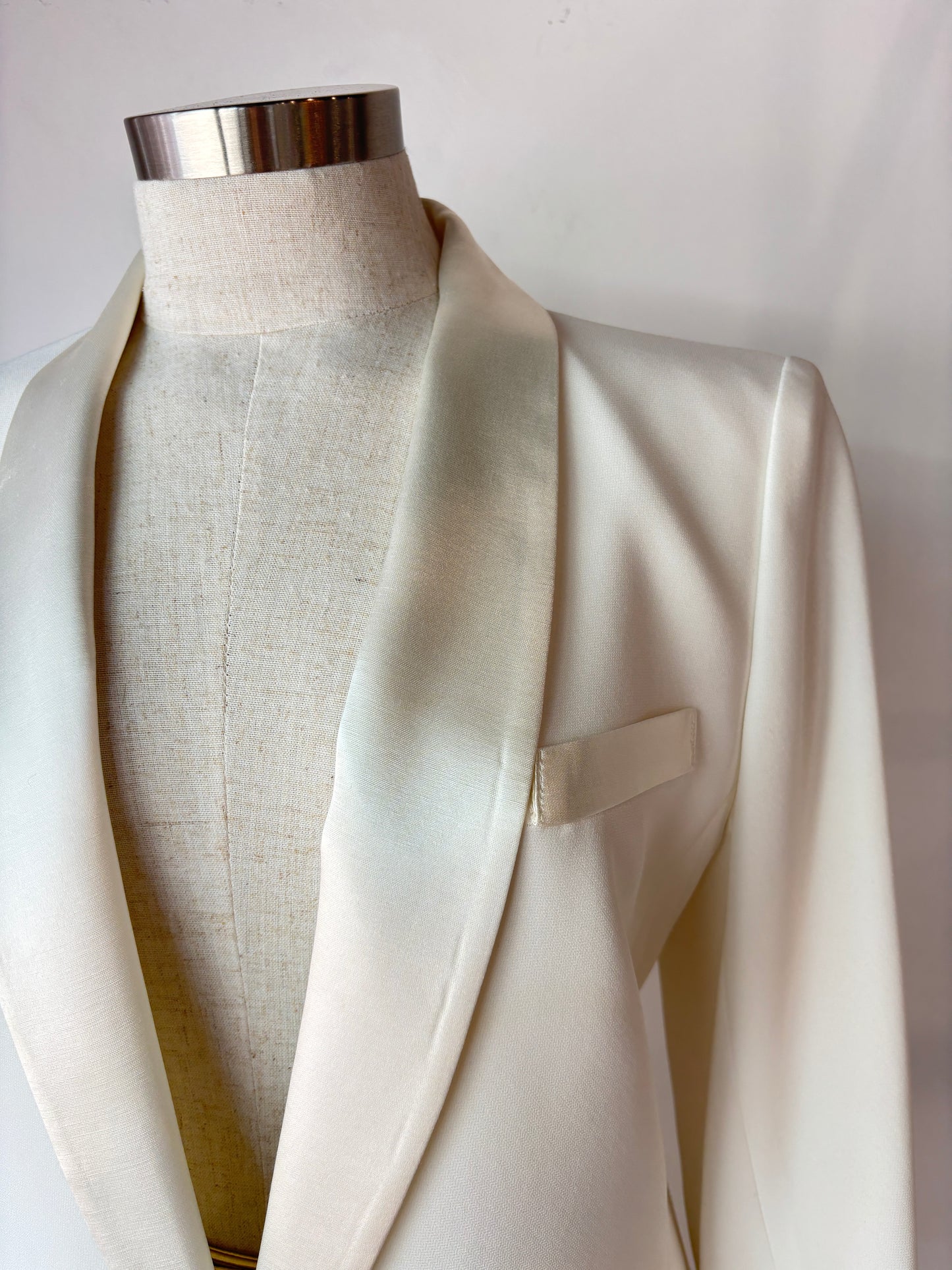 Carla Zampatti blazer ~ size 10