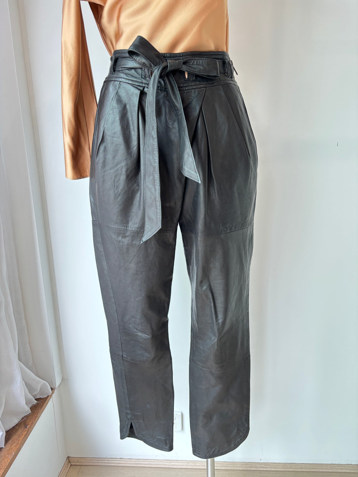 Manning Cartell leather pants ~ size 10