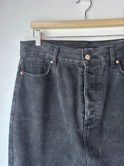 Camilla and Marc skirt ~ size M/L