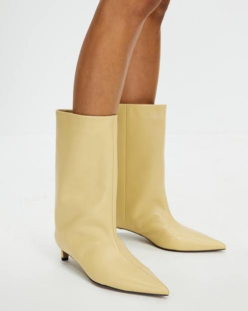 Alias Mae 'Blanca' boots ~ size 42