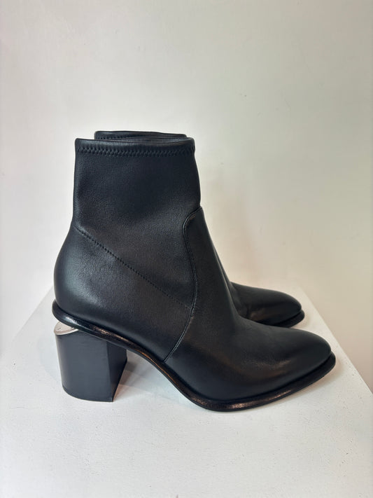 Alexander Wang 'Anna' boots ~ size 37