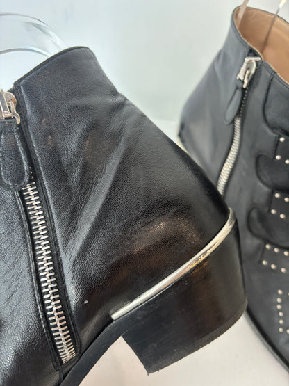Chloe 'Susanna' studded boots ~ size 38