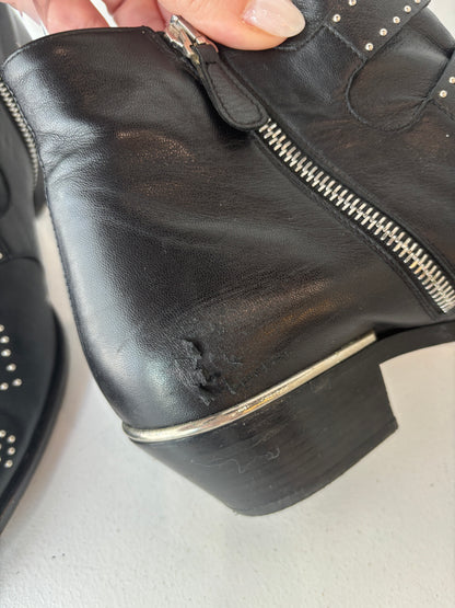 Chloe 'Susanna' studded boots ~ size 38
