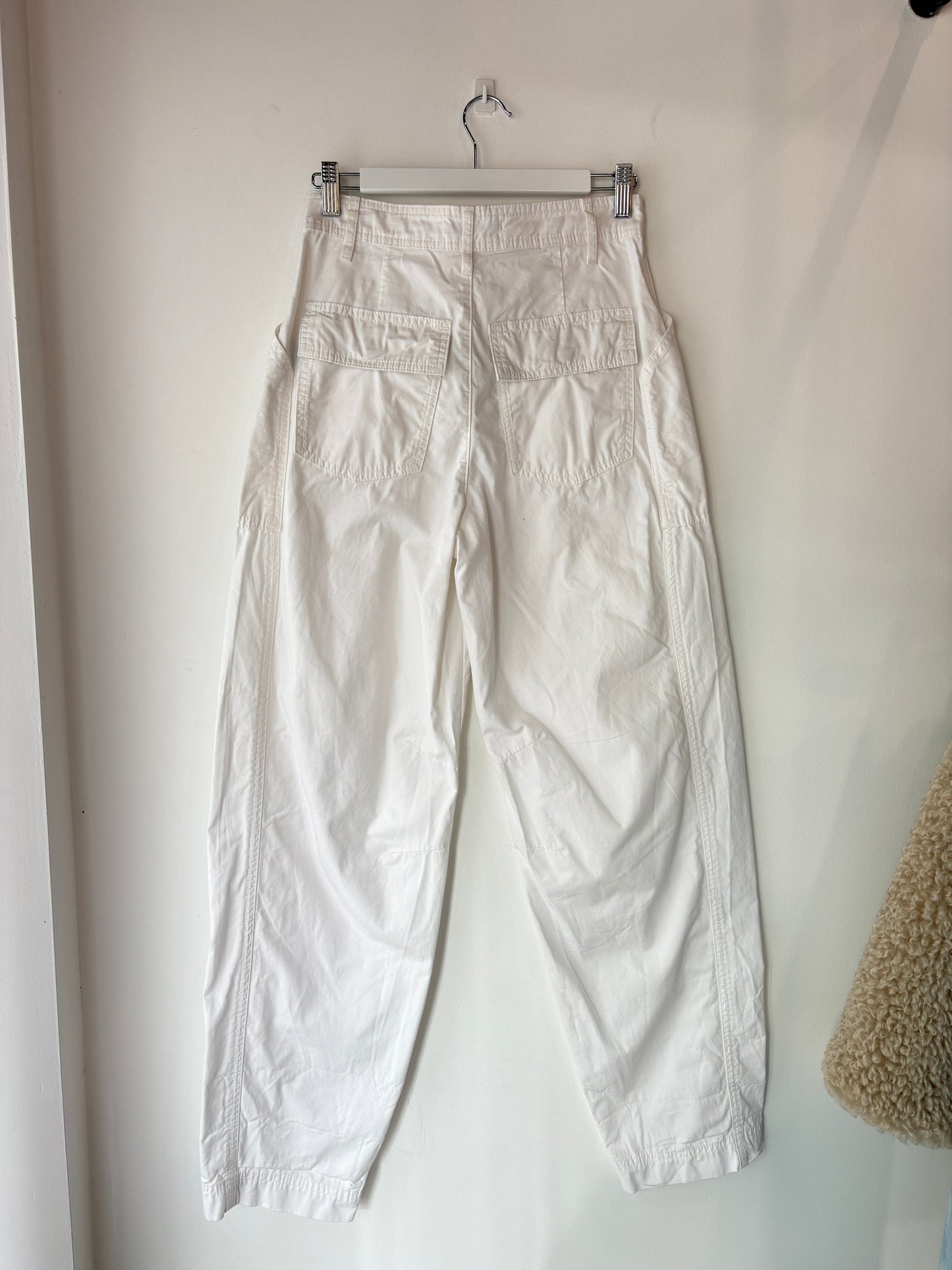 Matteau White Cargo Pants - Sz 8