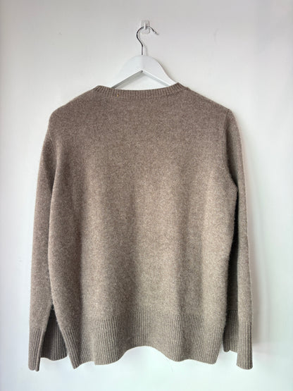 The Curated 'Classic' Knit ~ size Small