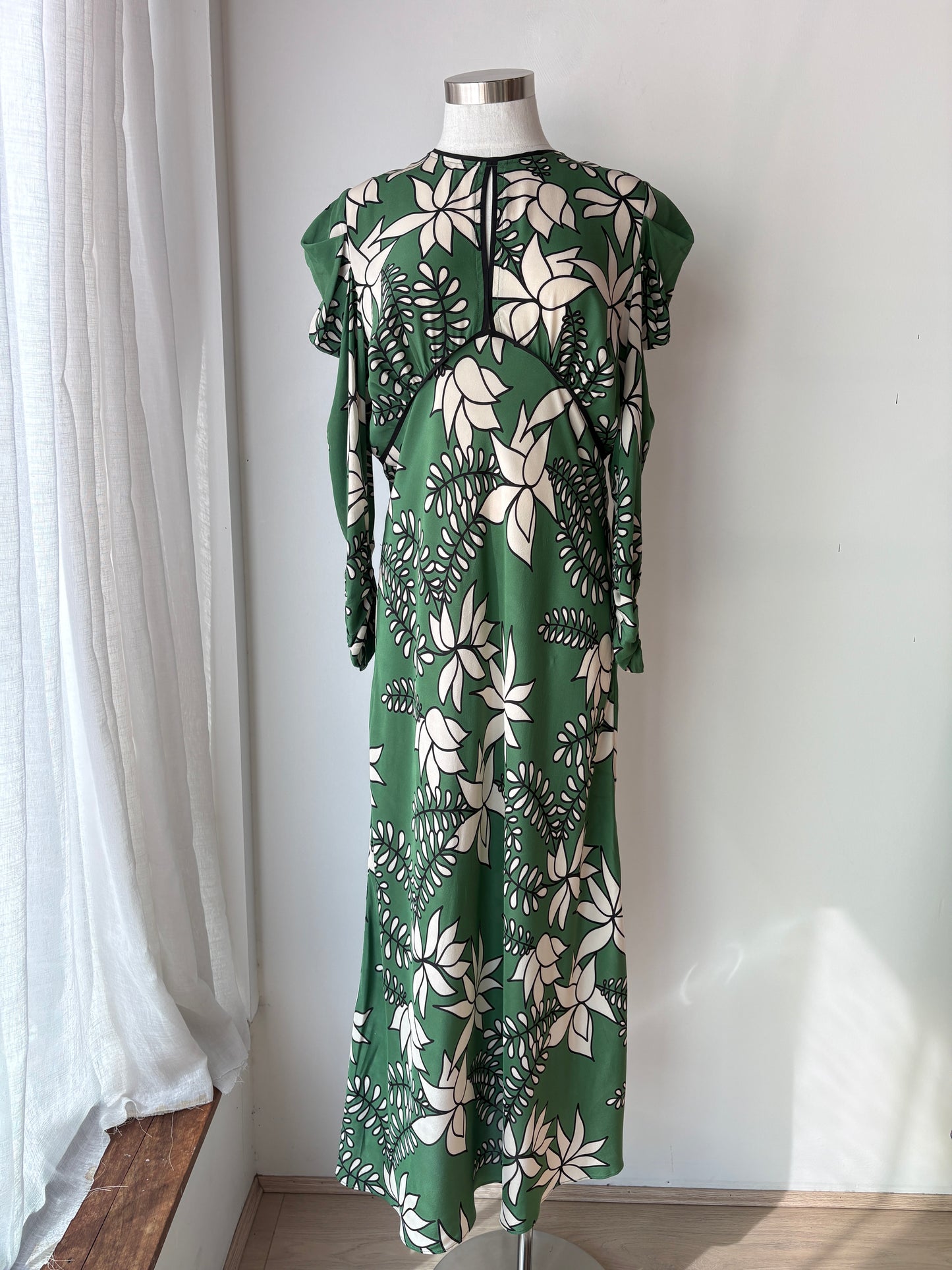 Husk Midi Dress ~ size 14