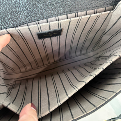 Louis Vuitton ‘Pochette Metis’ bag