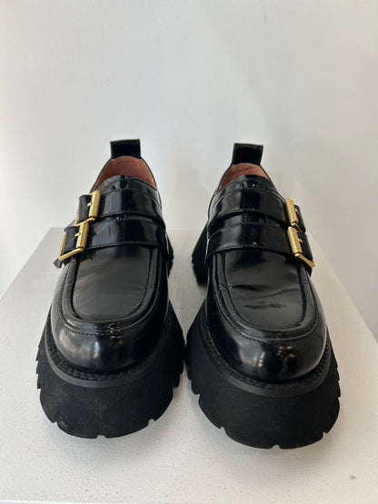 Alias Mae 'Talia' Loafer ~ size 38