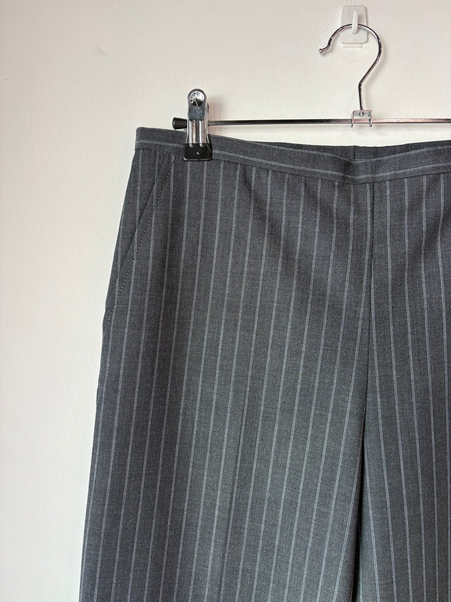 Ganni Pinstripe Pants ~ size 36 (au 8)